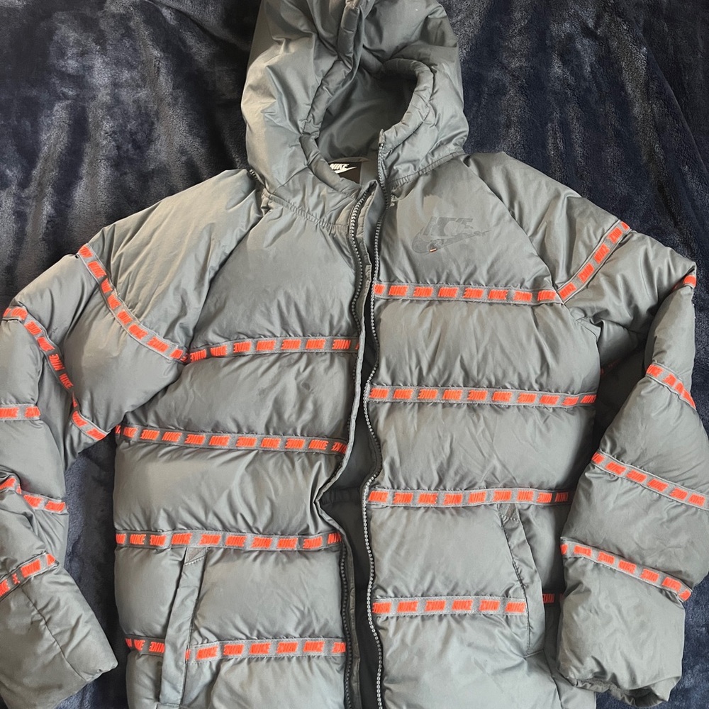 Nike Sportswear Big Kids Down Coat-Size Large